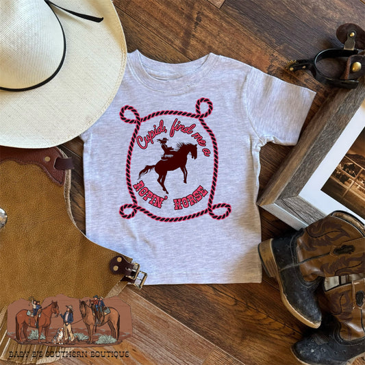 Find Me A Ropin Horse T-Shirt